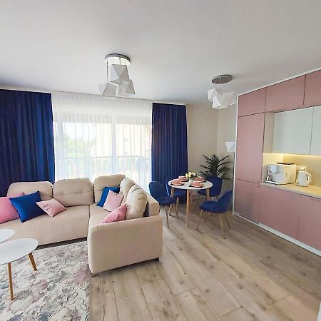 Apartament Bella Rosa Z Podziemnym Parkingiem Кельце Экстерьер фото