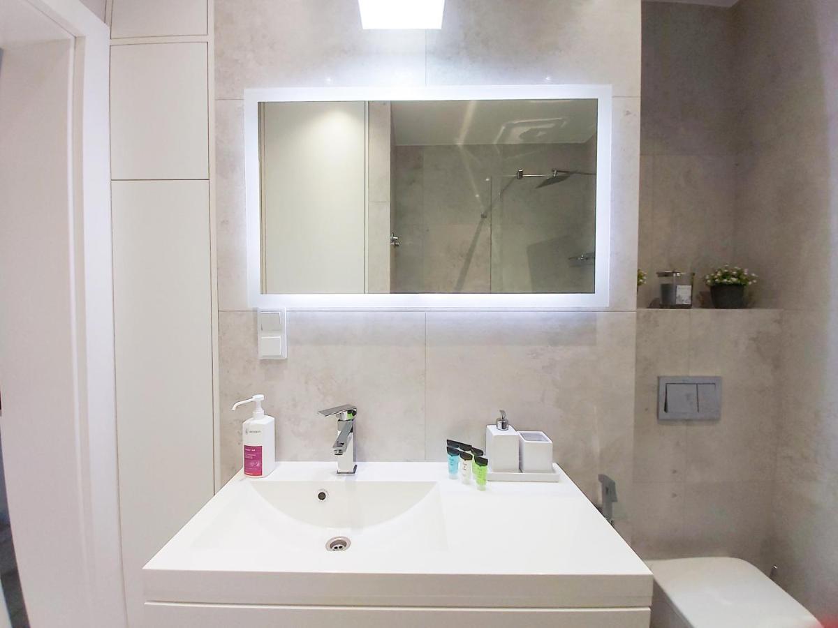 Apartament Bella Rosa Z Podziemnym Parkingiem Кельце Экстерьер фото