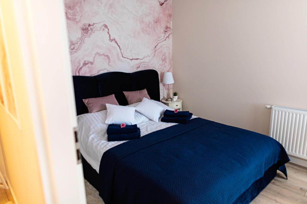 Apartament Bella Rosa Z Podziemnym Parkingiem Кельце Экстерьер фото