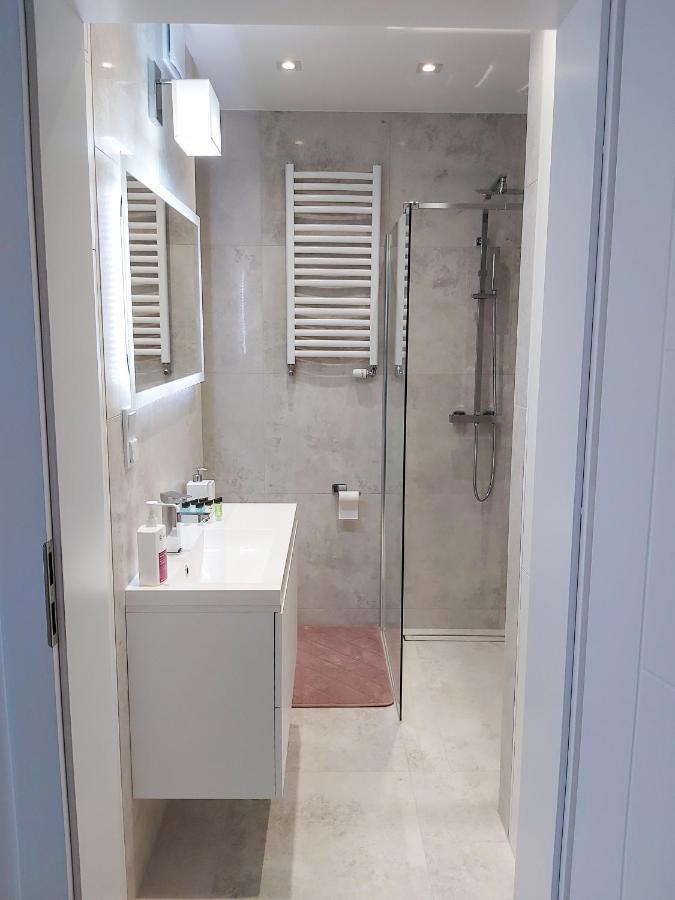 Apartament Bella Rosa Z Podziemnym Parkingiem Кельце Экстерьер фото