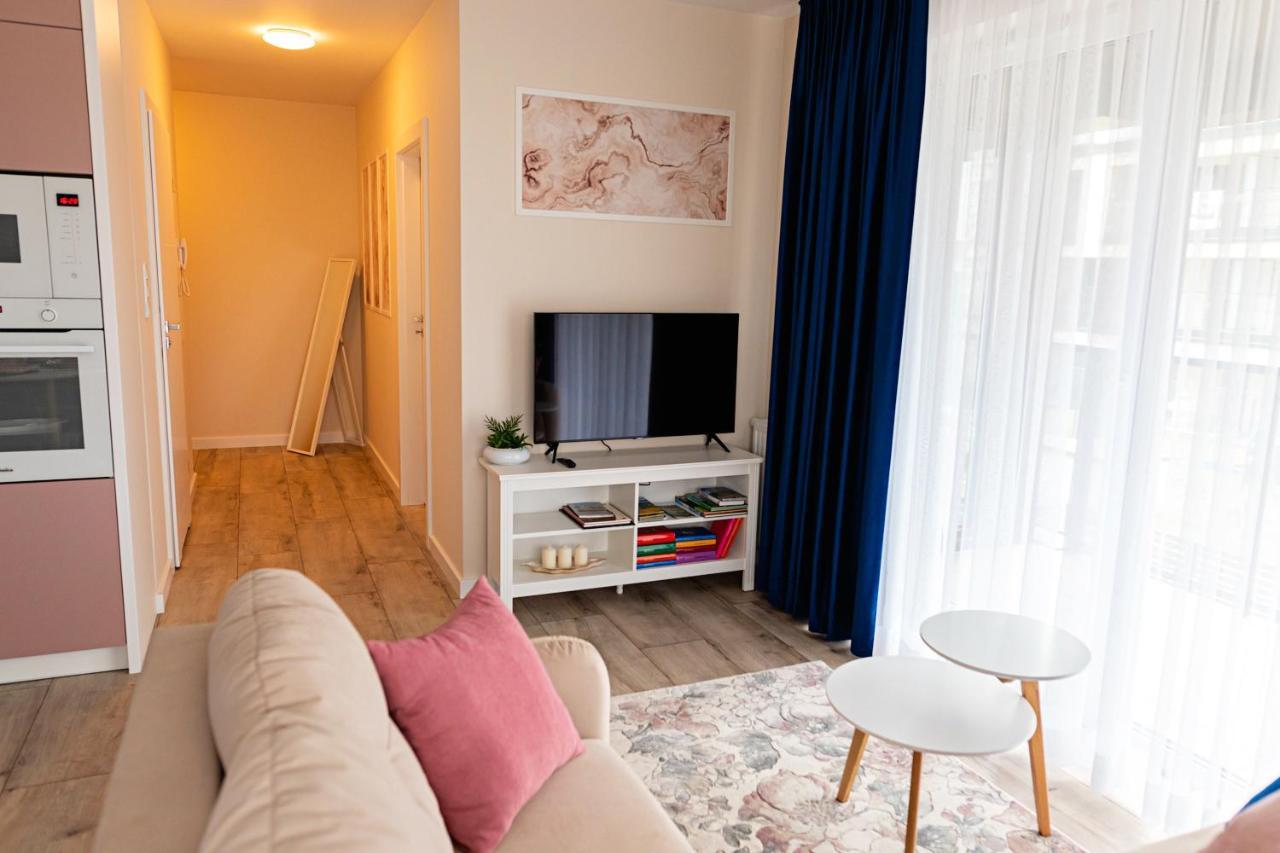 Apartament Bella Rosa Z Podziemnym Parkingiem Кельце Экстерьер фото
